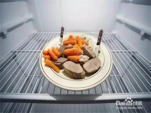 贫困学生倒牛奶,学生怎样注意饮食健康